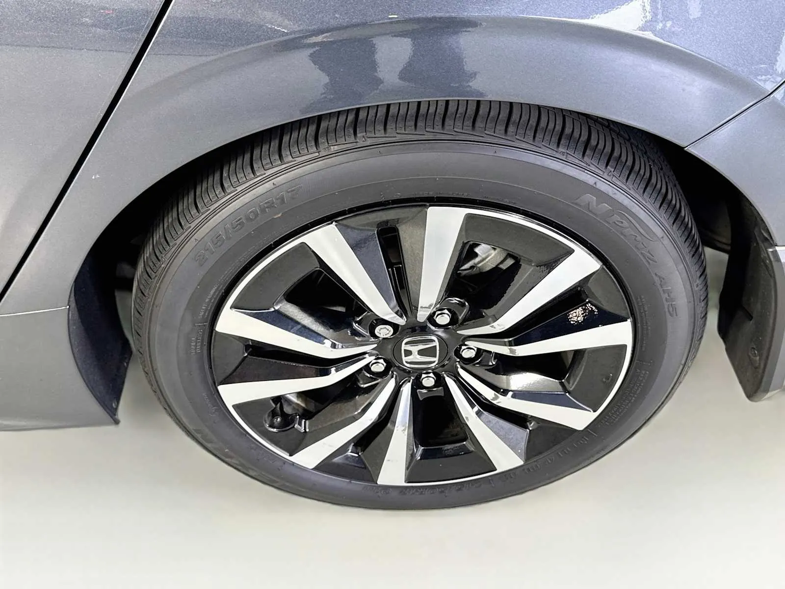 Honda Civic photo 33