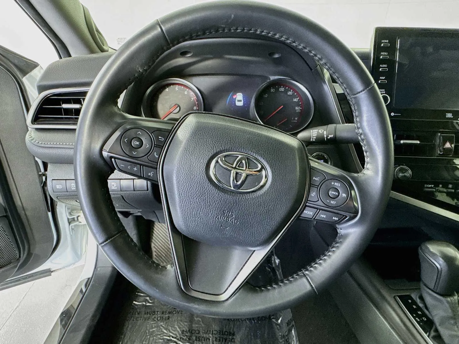 Toyota Camry photo 11