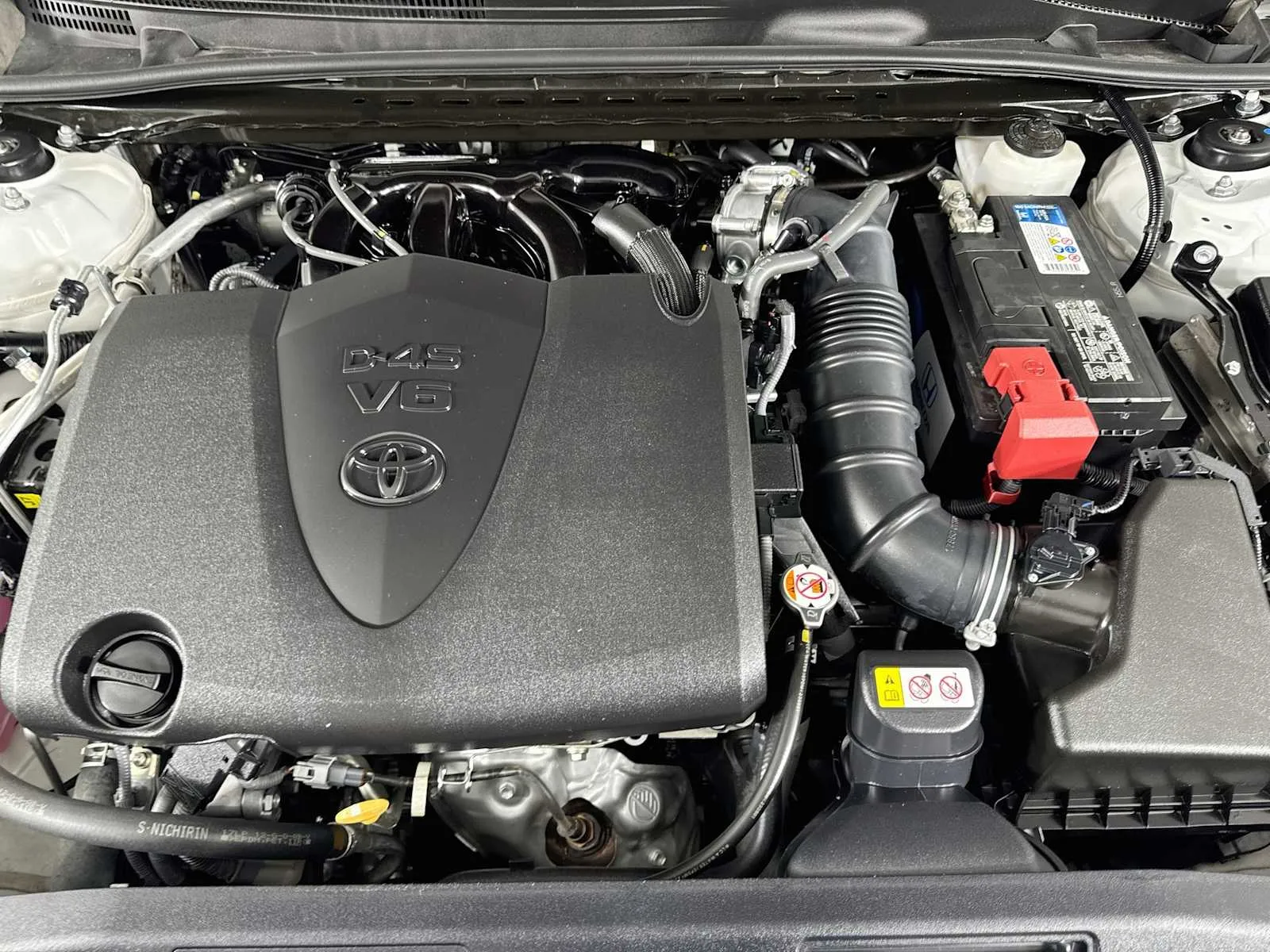 Toyota Camry photo 33