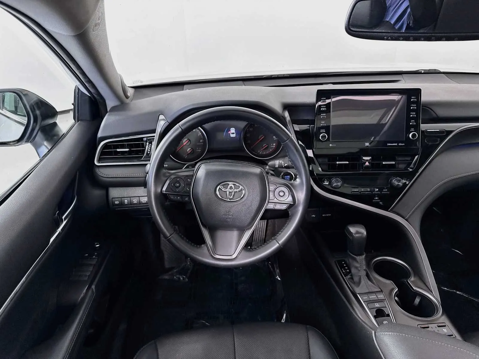 Toyota Camry photo 23