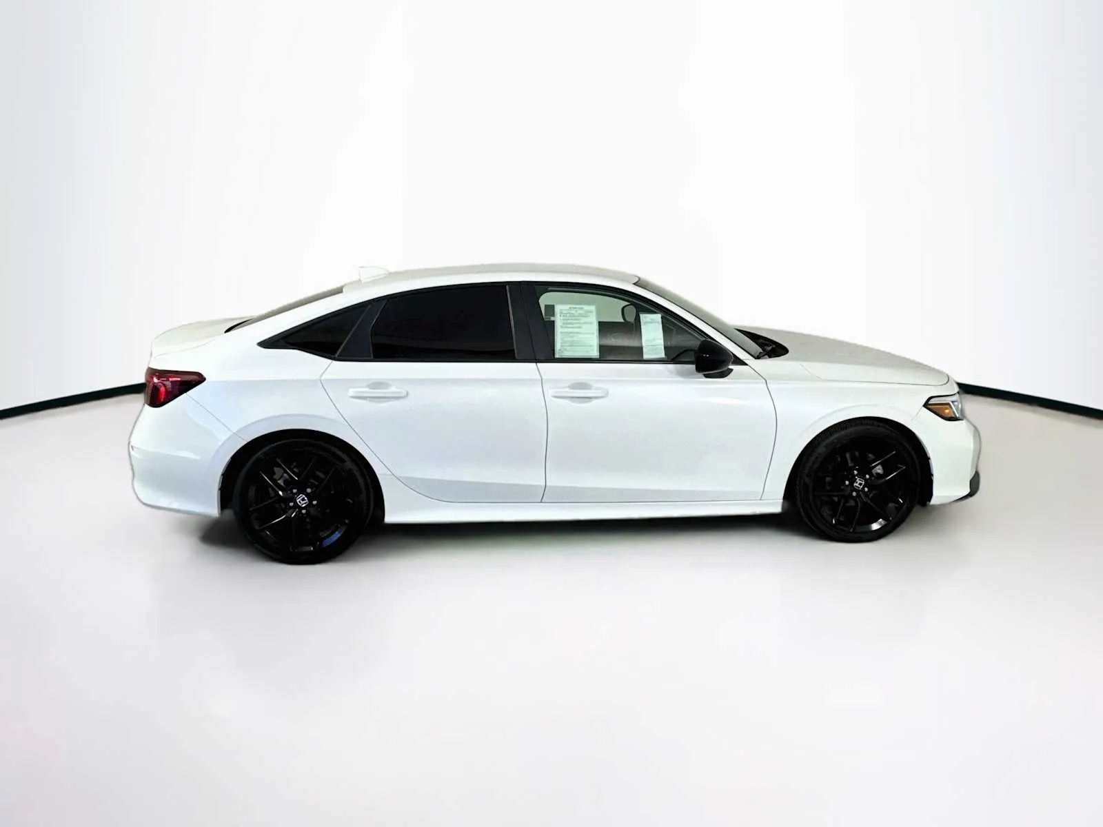 Honda Civic photo 8