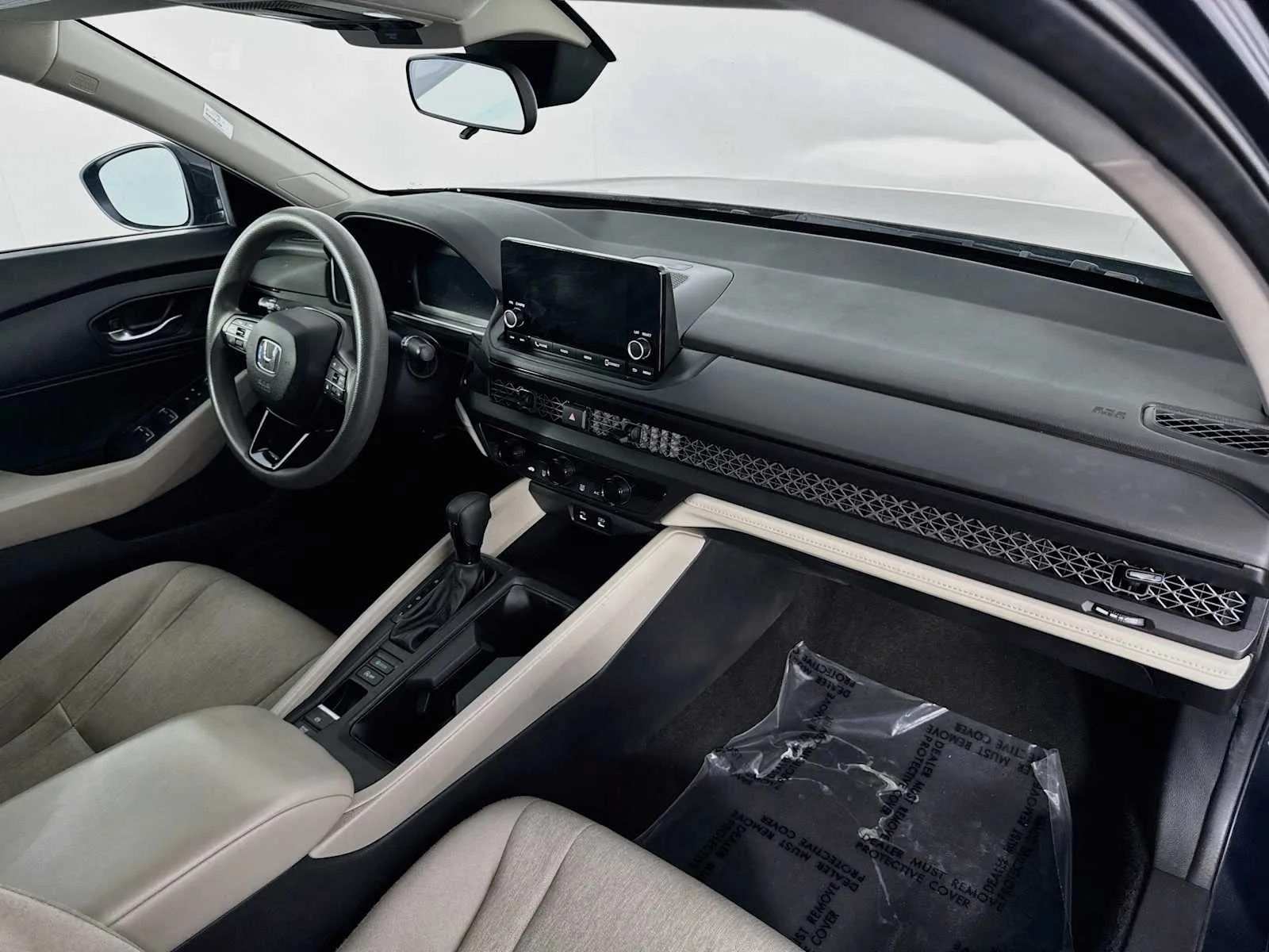 Honda Accord photo 22