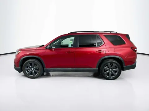 More photos of 2024 Honda Pilot Sport at Unicars Honda, CA