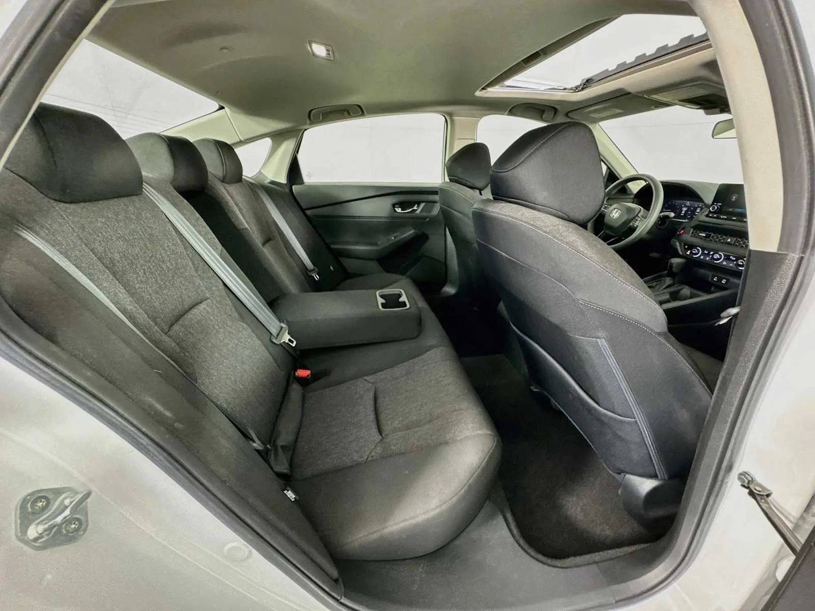 Honda Accord photo 26