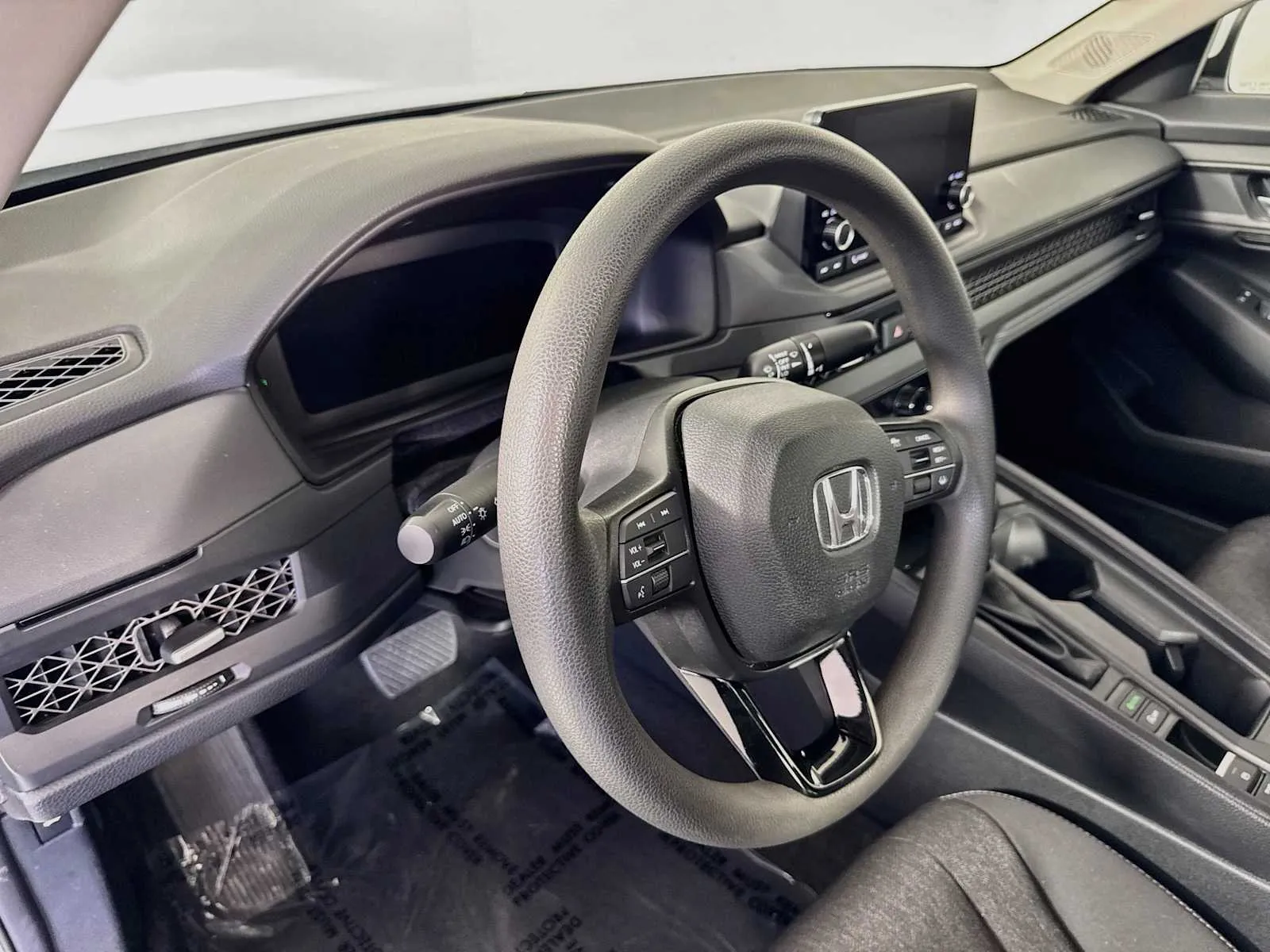 Honda Accord photo 9
