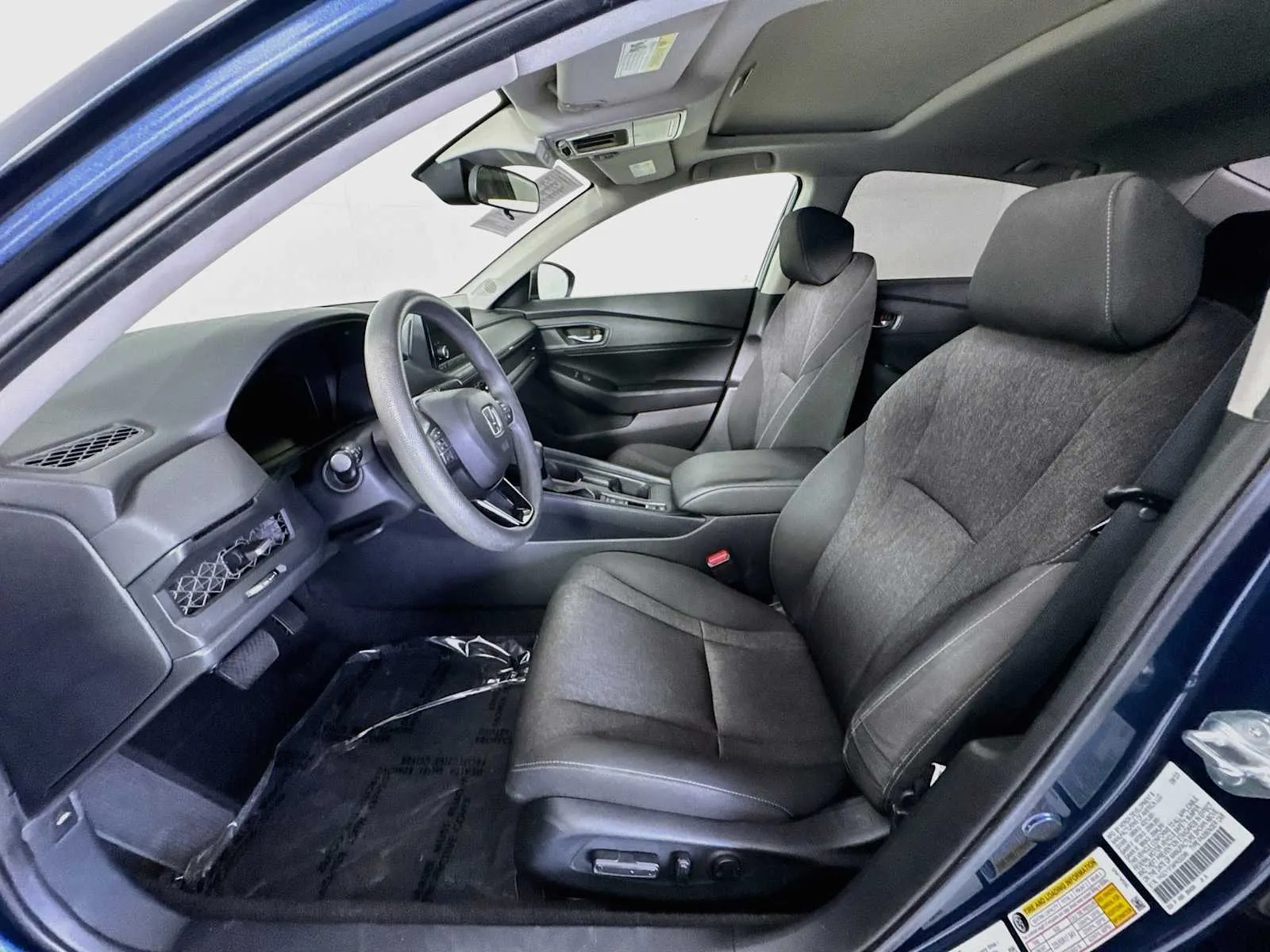 Honda Accord photo 20