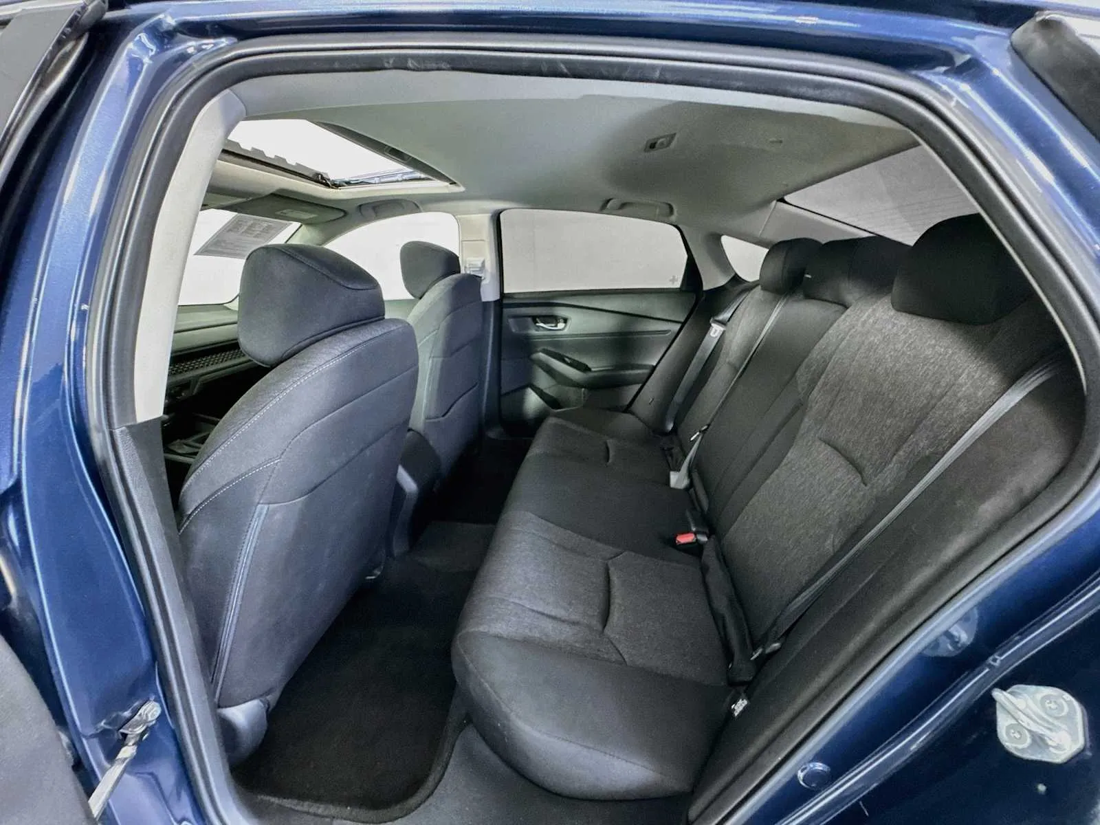 Honda Accord photo 24
