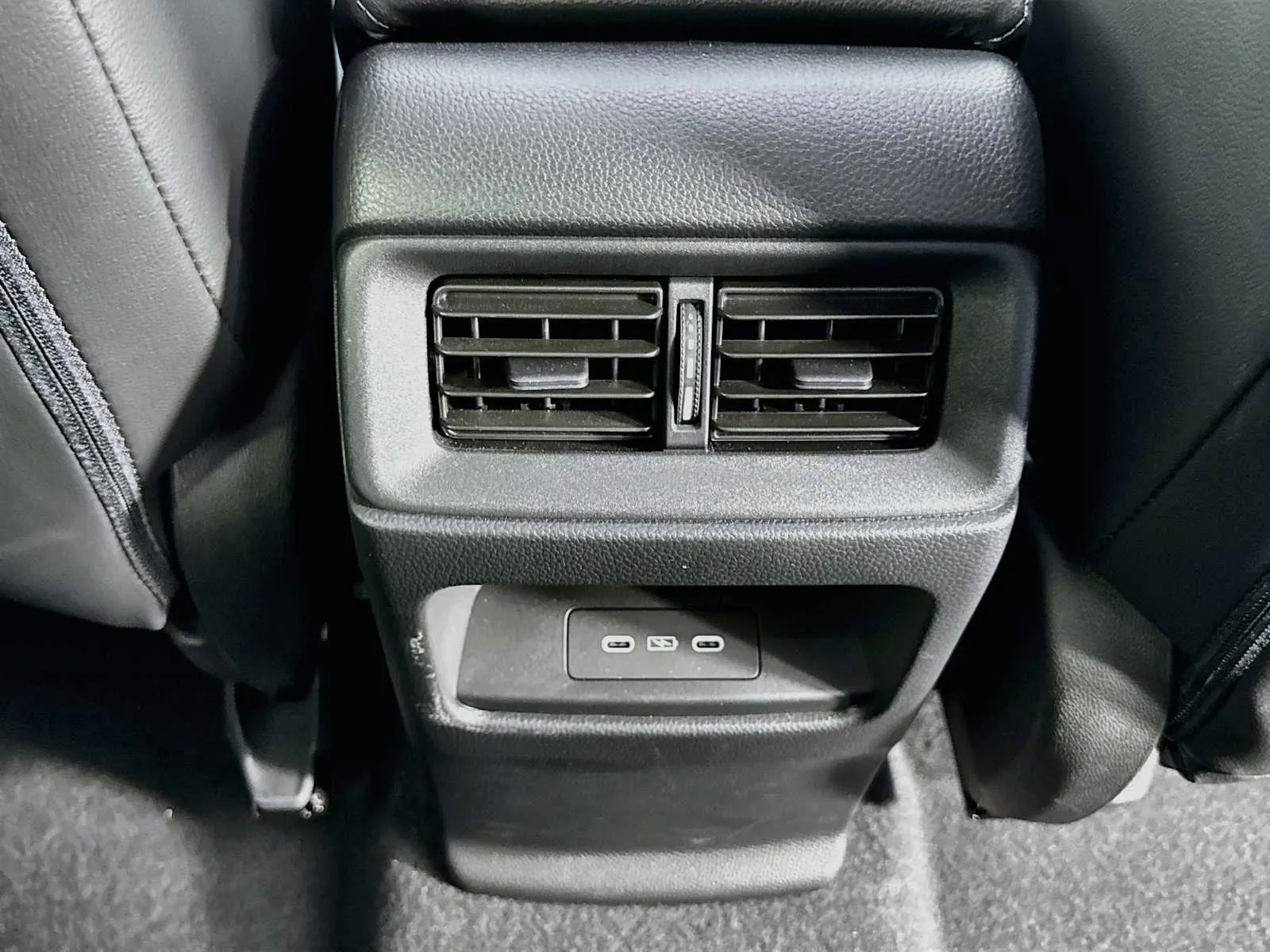 Honda CR-V photo 26