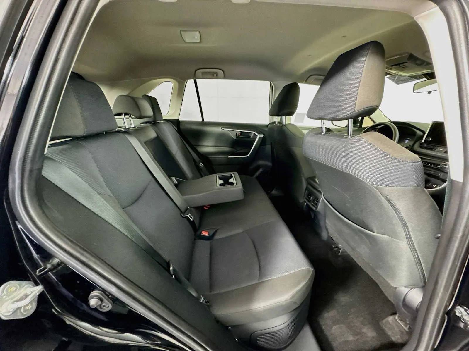 Toyota RAV4 photo 28
