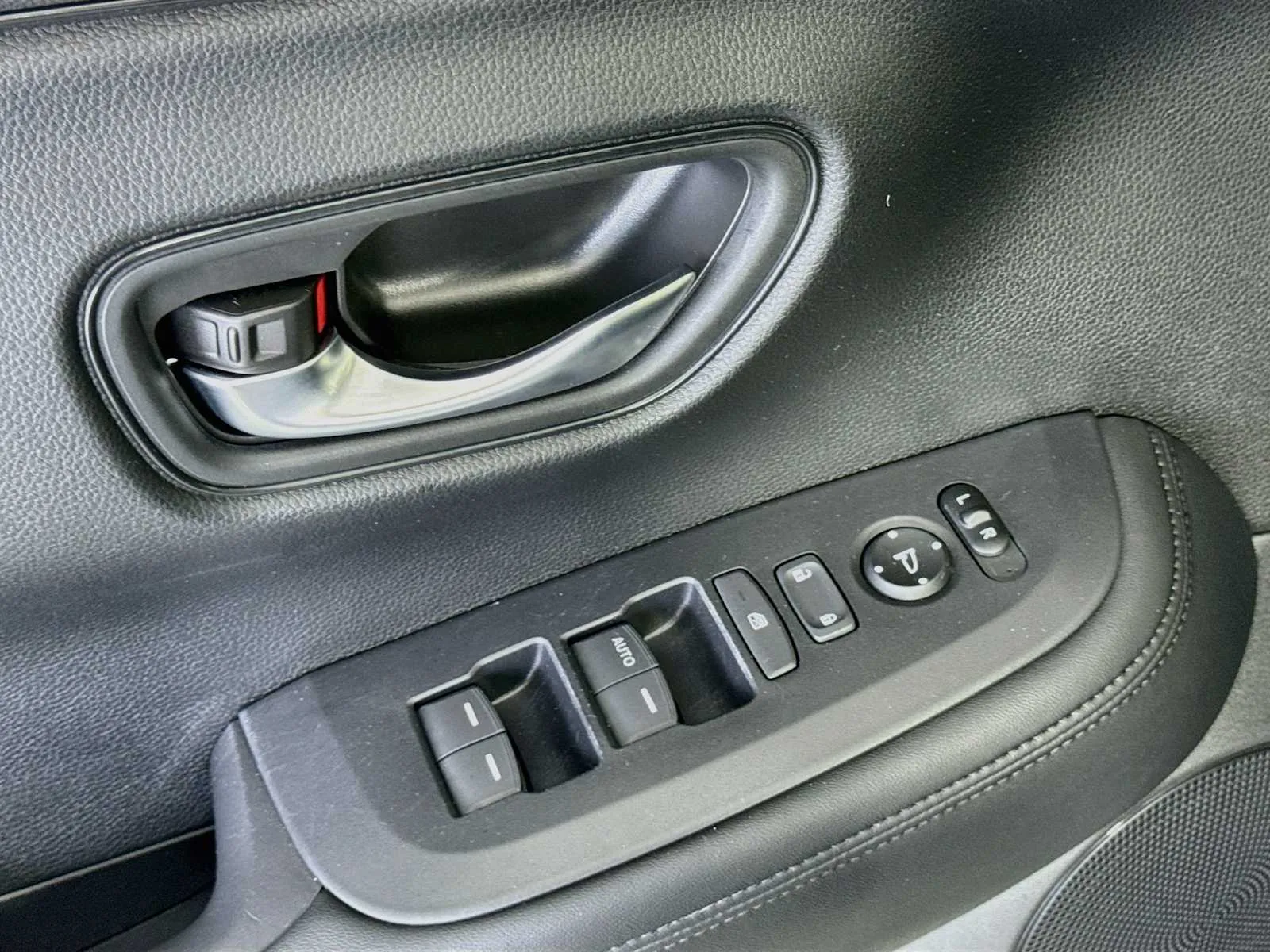 Honda HR-V photo 18