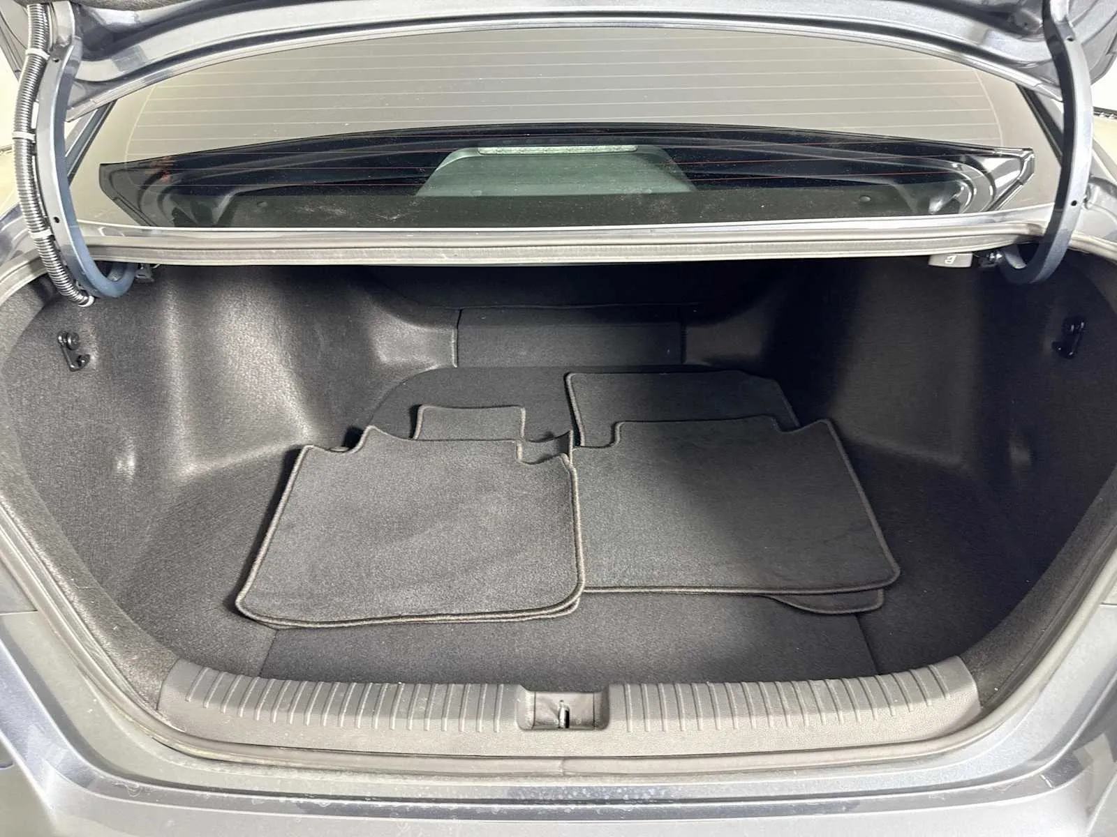 Honda Accord photo 24