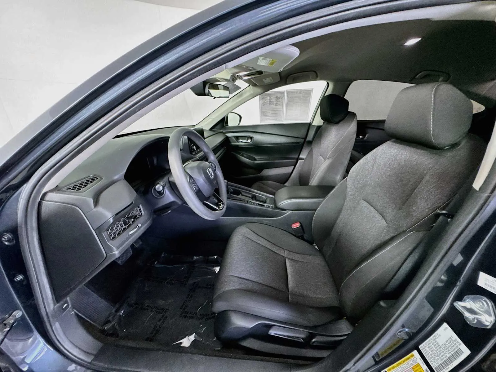 Honda Accord photo 19