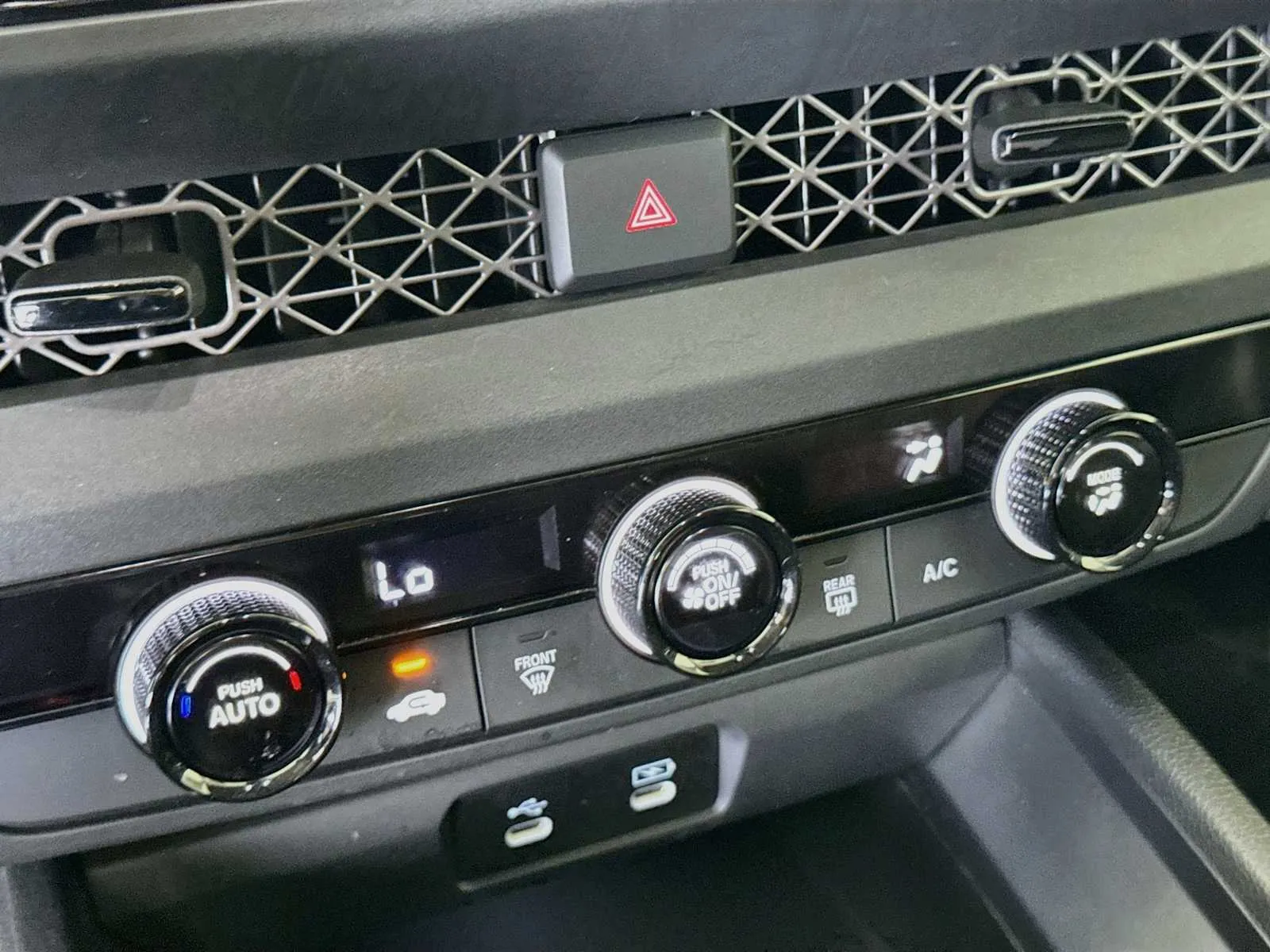 Honda Accord photo 15