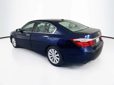 More photos of 2014 Honda Accord EX-L at Unicars Honda, CA