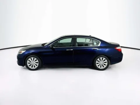 More photos of 2014 Honda Accord EX-L at Unicars Honda, CA