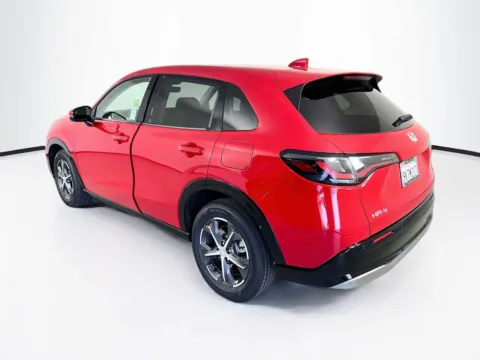 More photos of 2024 Honda HR-V EX-L at Unicars Honda, CA