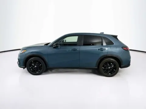 More photos of 2024 Honda HR-V Sport at Unicars Honda, CA