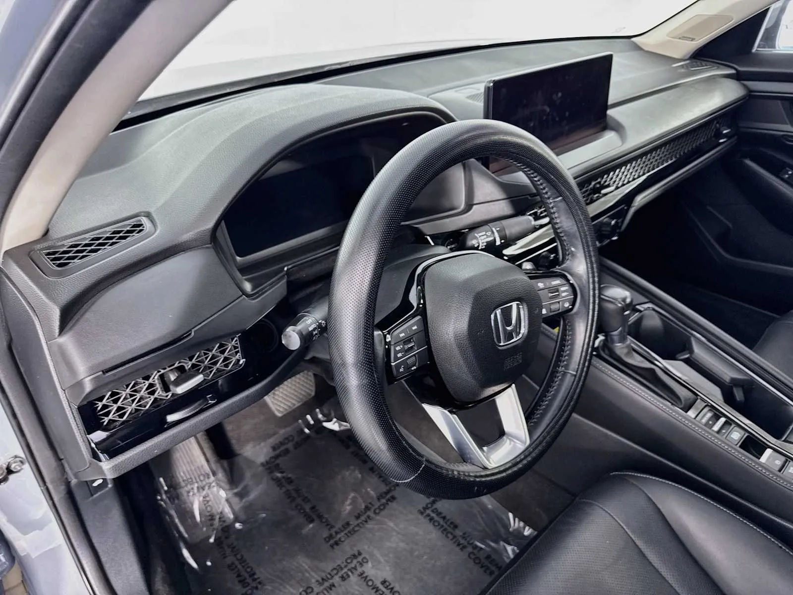 Honda Accord photo 13
