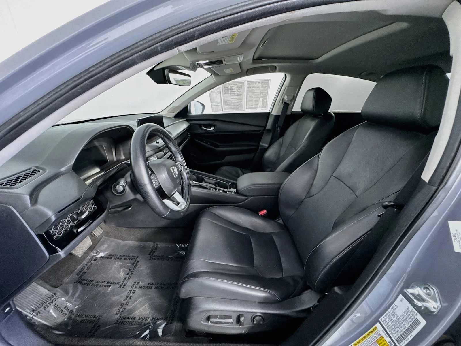 Honda Accord photo 12