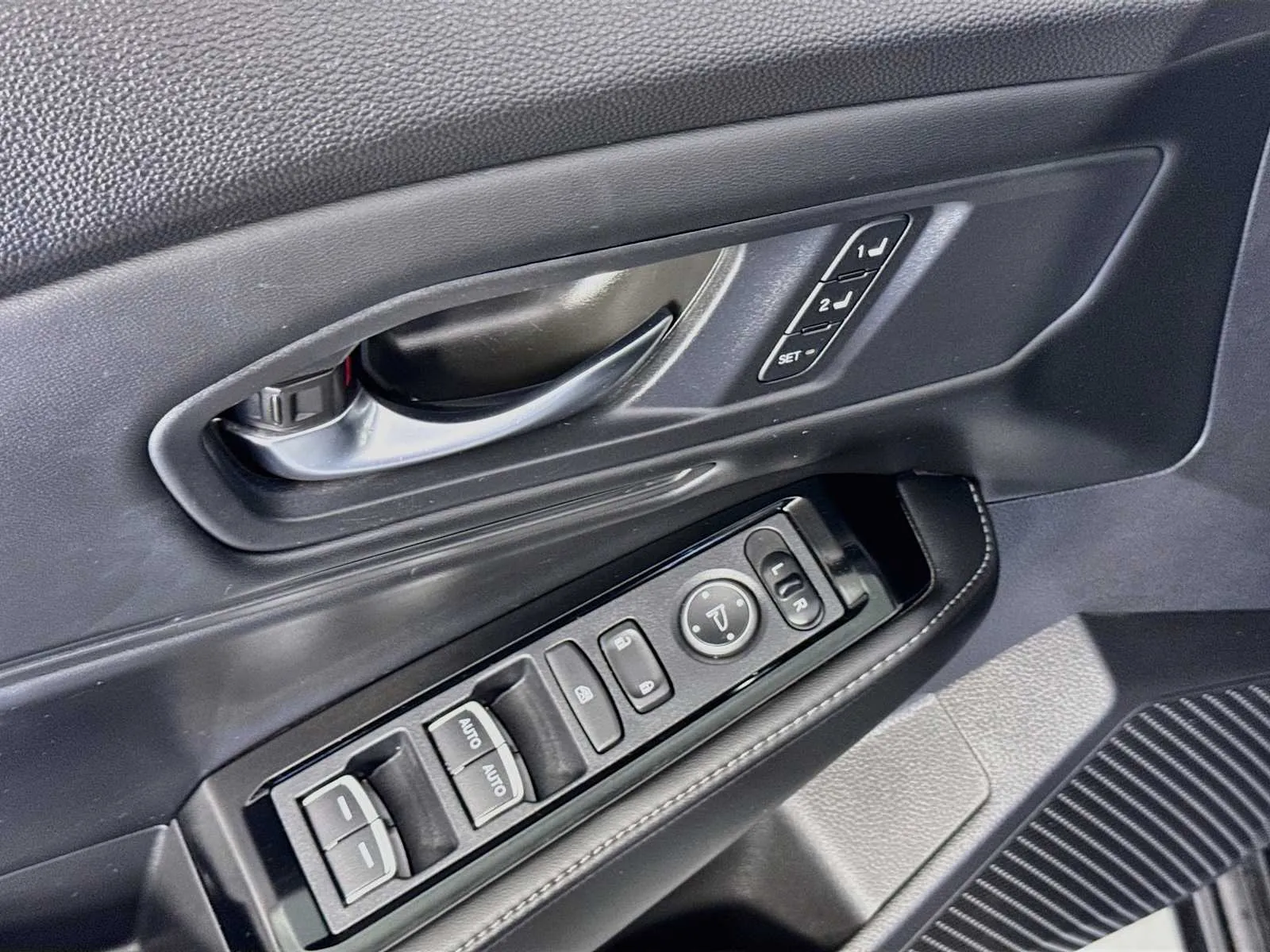 Honda Accord photo 9