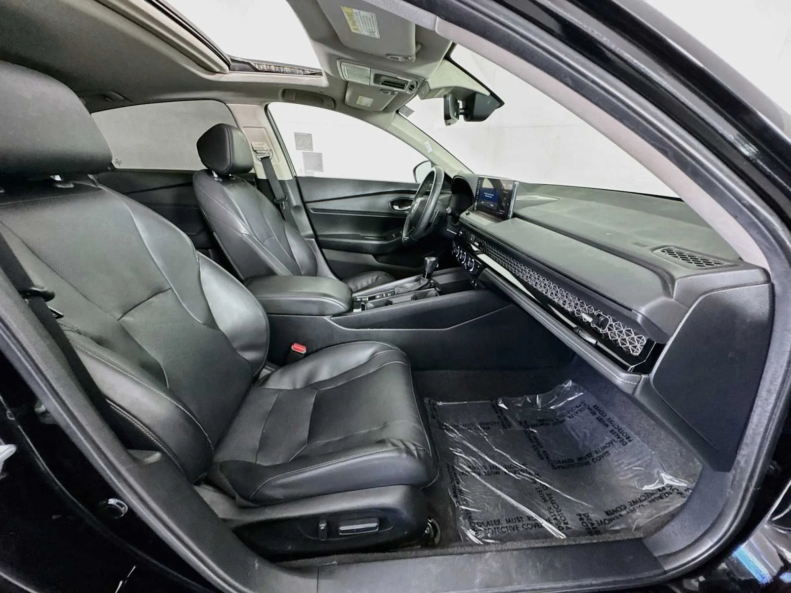 Honda Accord photo 30