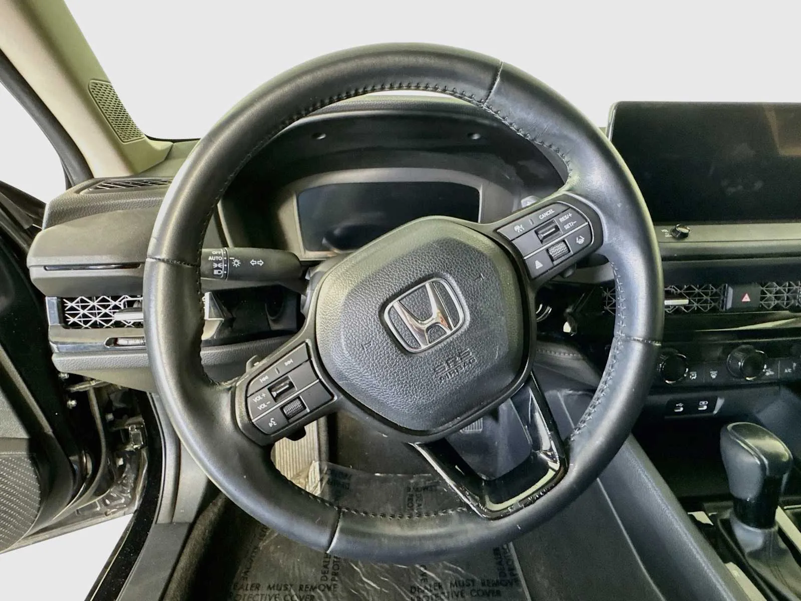 Honda Accord photo 10