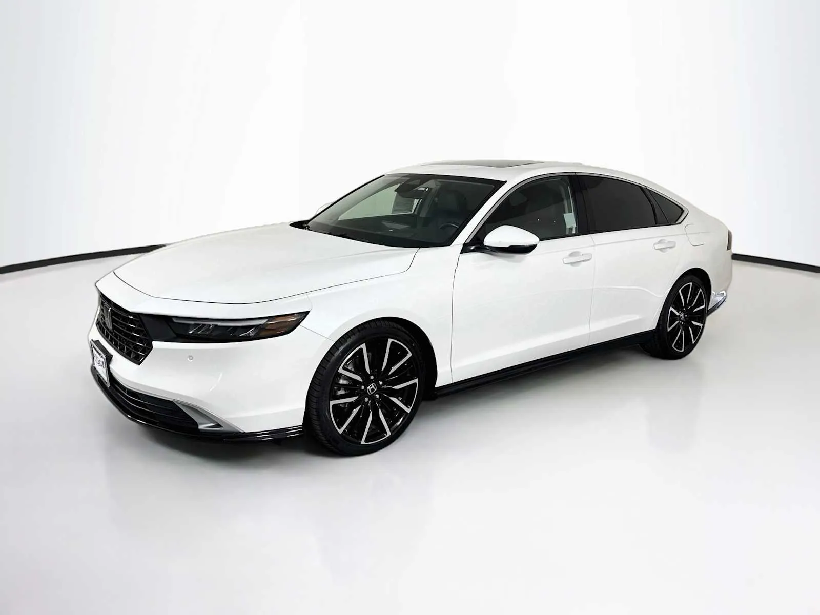 Honda Accord photo 3