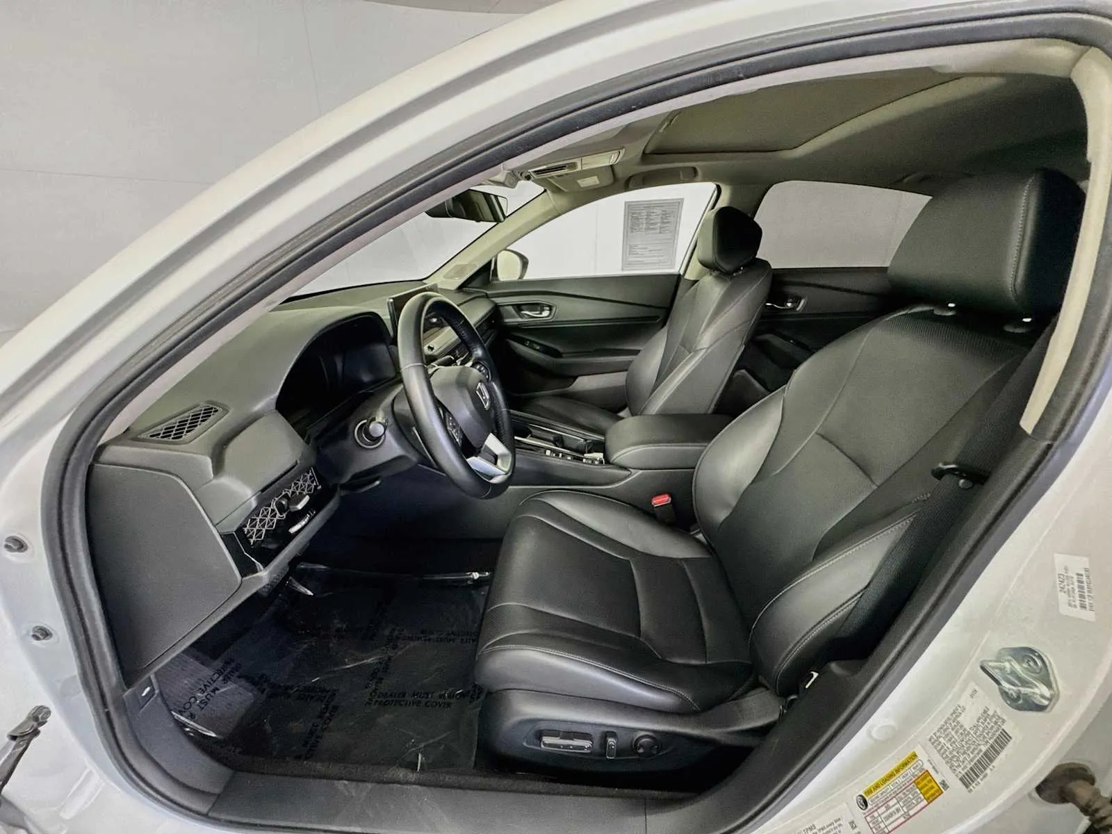 Honda Accord photo 20