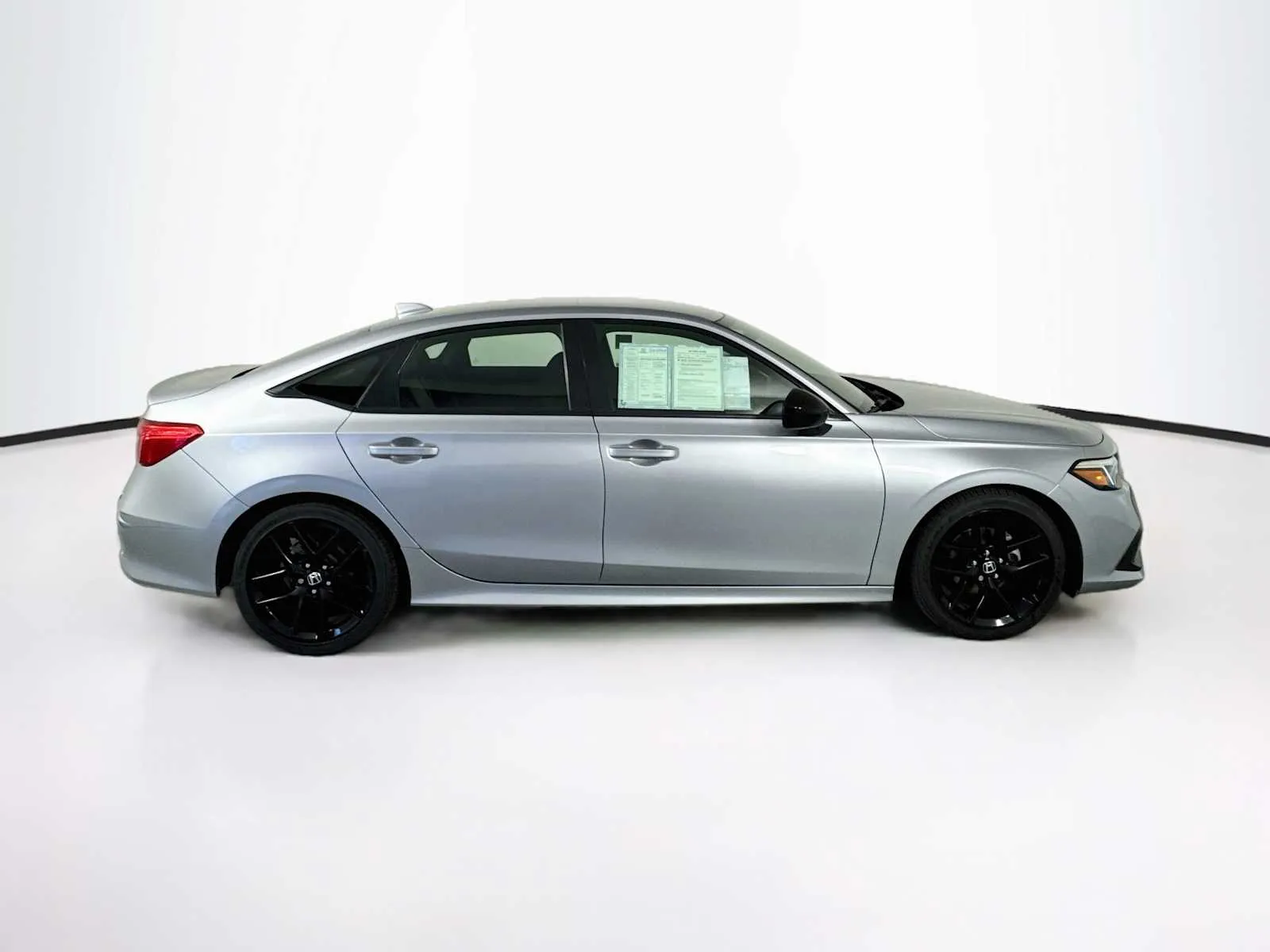 Honda Civic photo 8