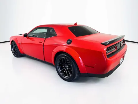 More photos of 2022 Dodge Challenger R/T Scat Pack Widebody at Unicars Honda, CA