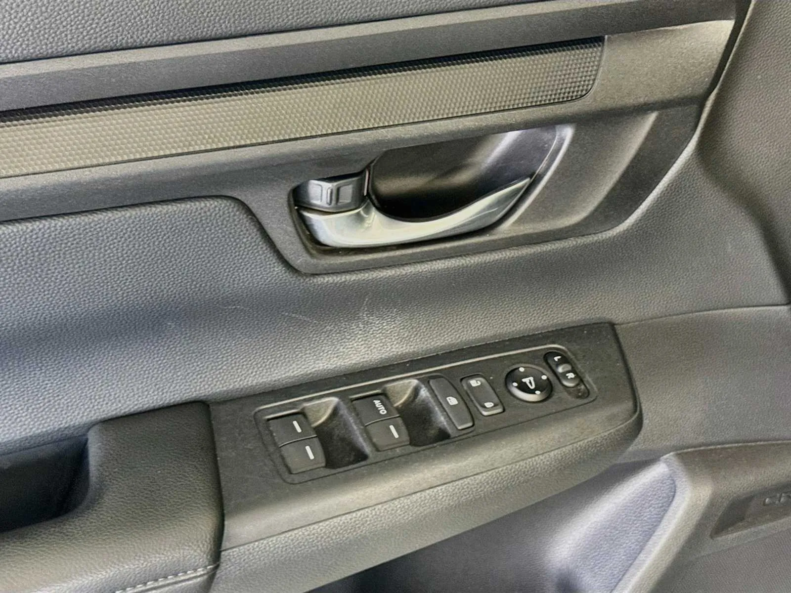 Honda CR-V photo 18