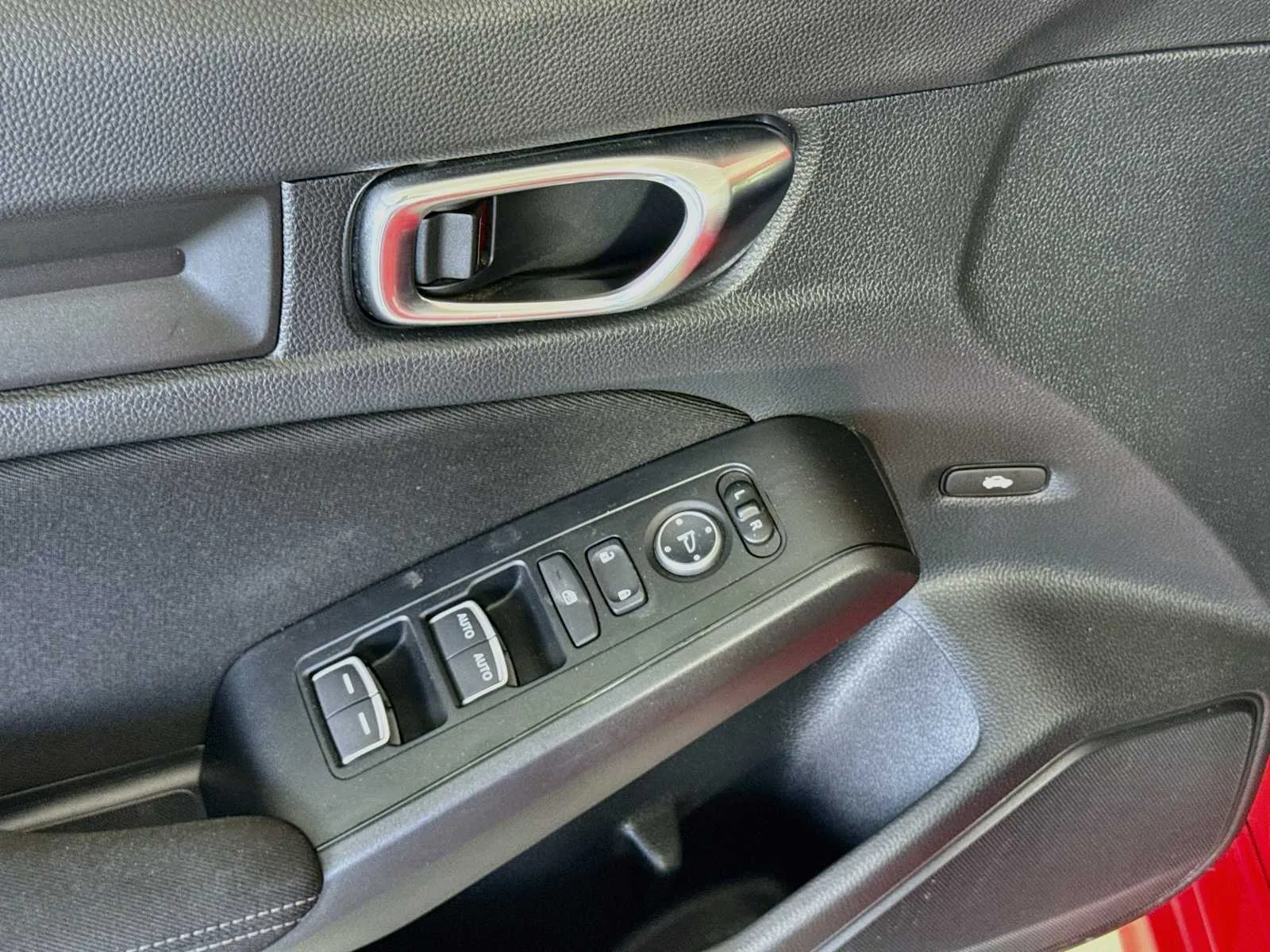 Honda Civic photo 18