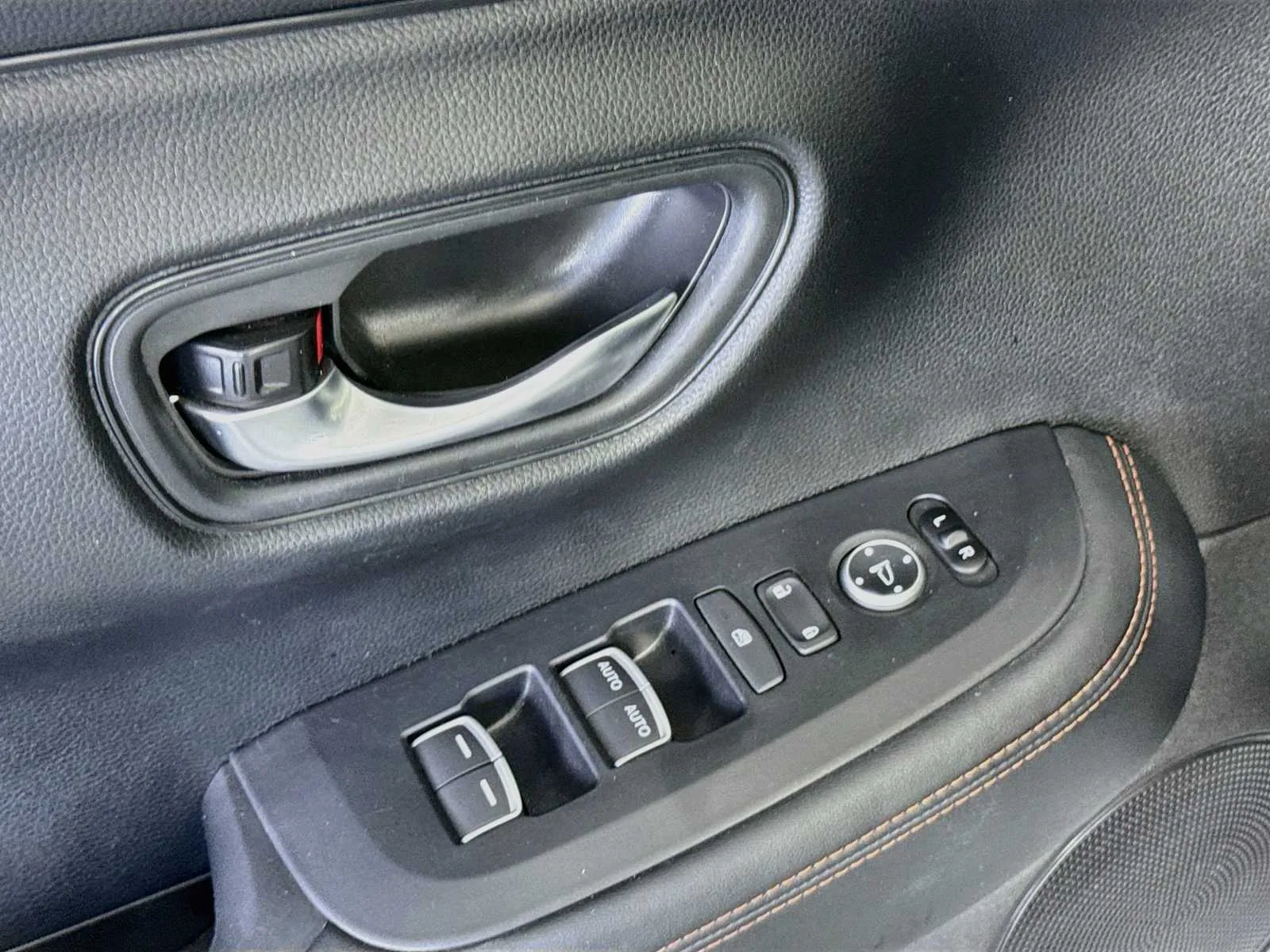 Honda HR-V photo 18