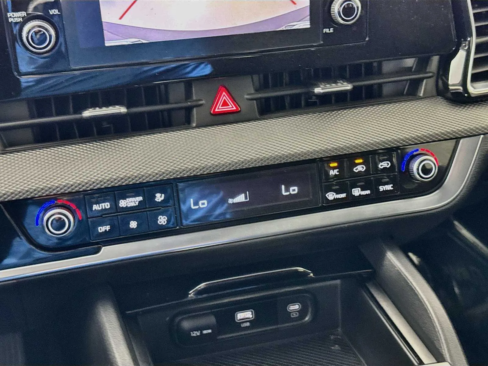 Kia Sportage photo 15