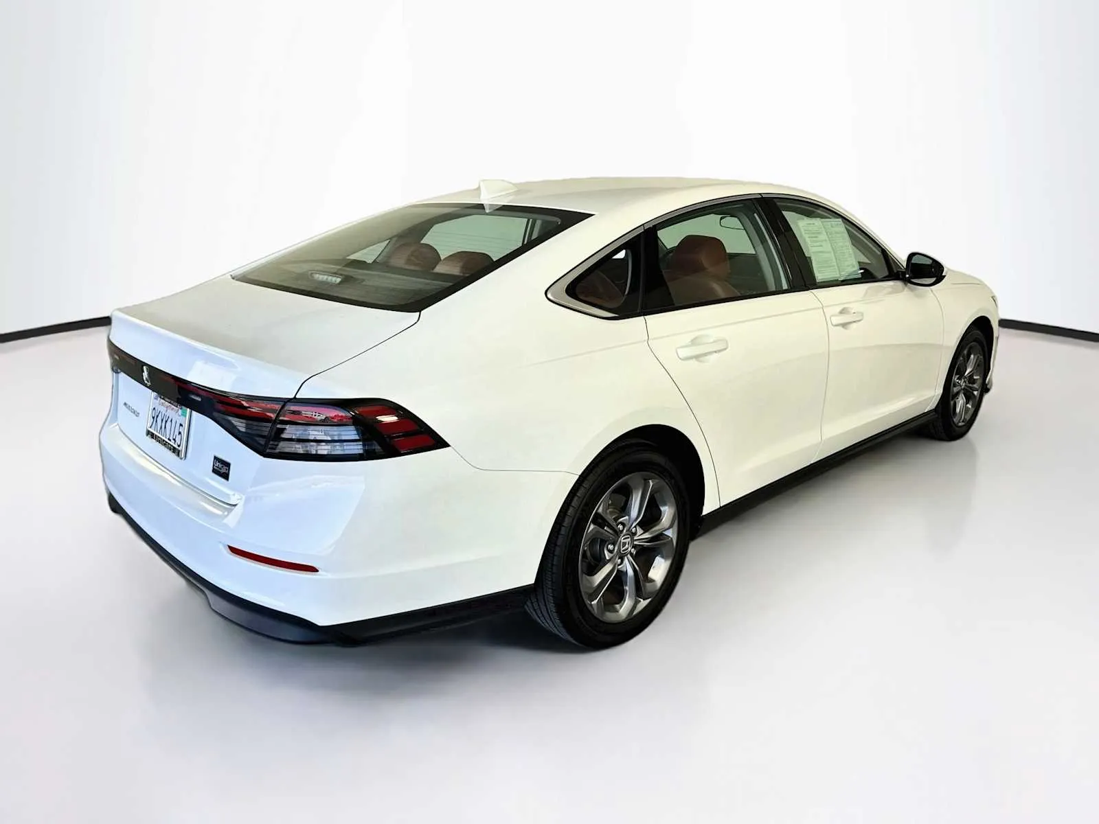 Honda Accord photo 7