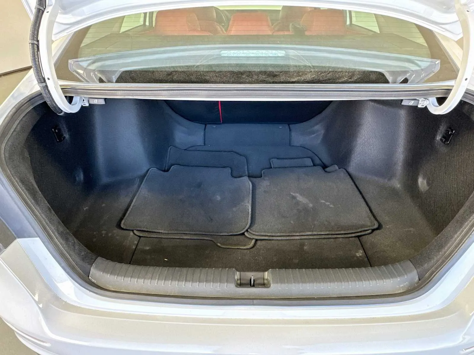 Honda Accord photo 26