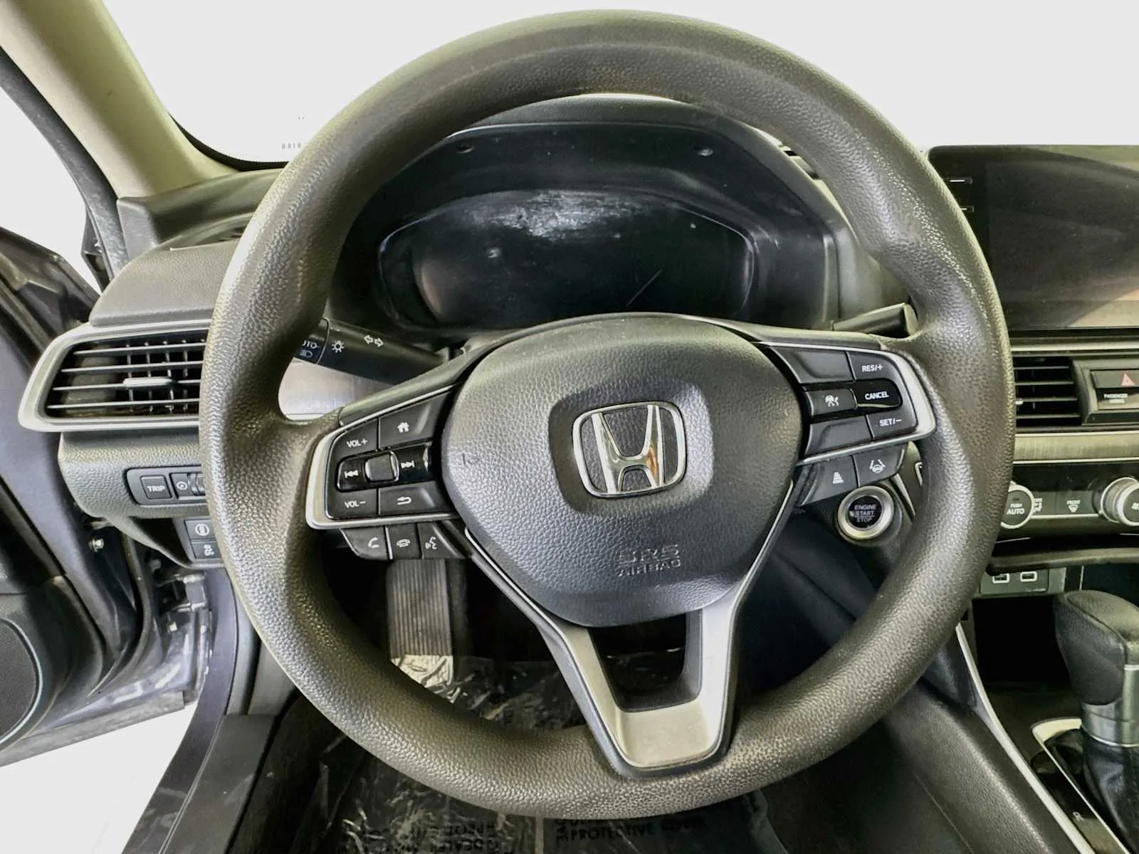 Honda Accord photo 11