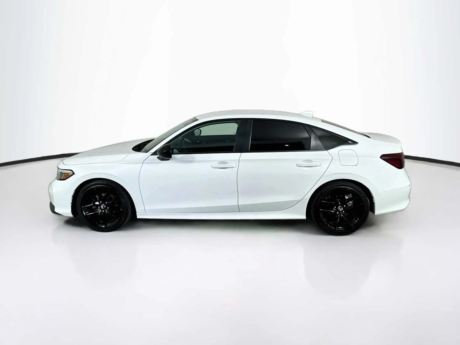 Honda Civic photo 4