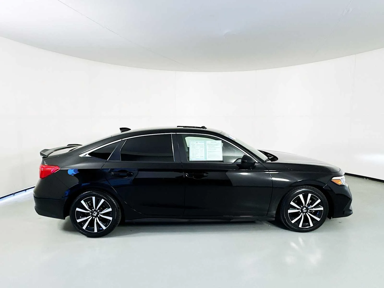 Honda Civic photo 8