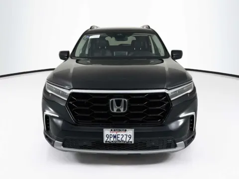 Photos of 2025 Honda Pilot Touring for sale in Indio, CA at Unicars Honda