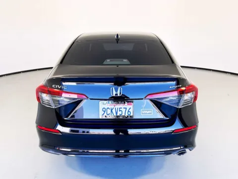 More photos of 2022 Honda Civic Sport at Unicars Honda, CA