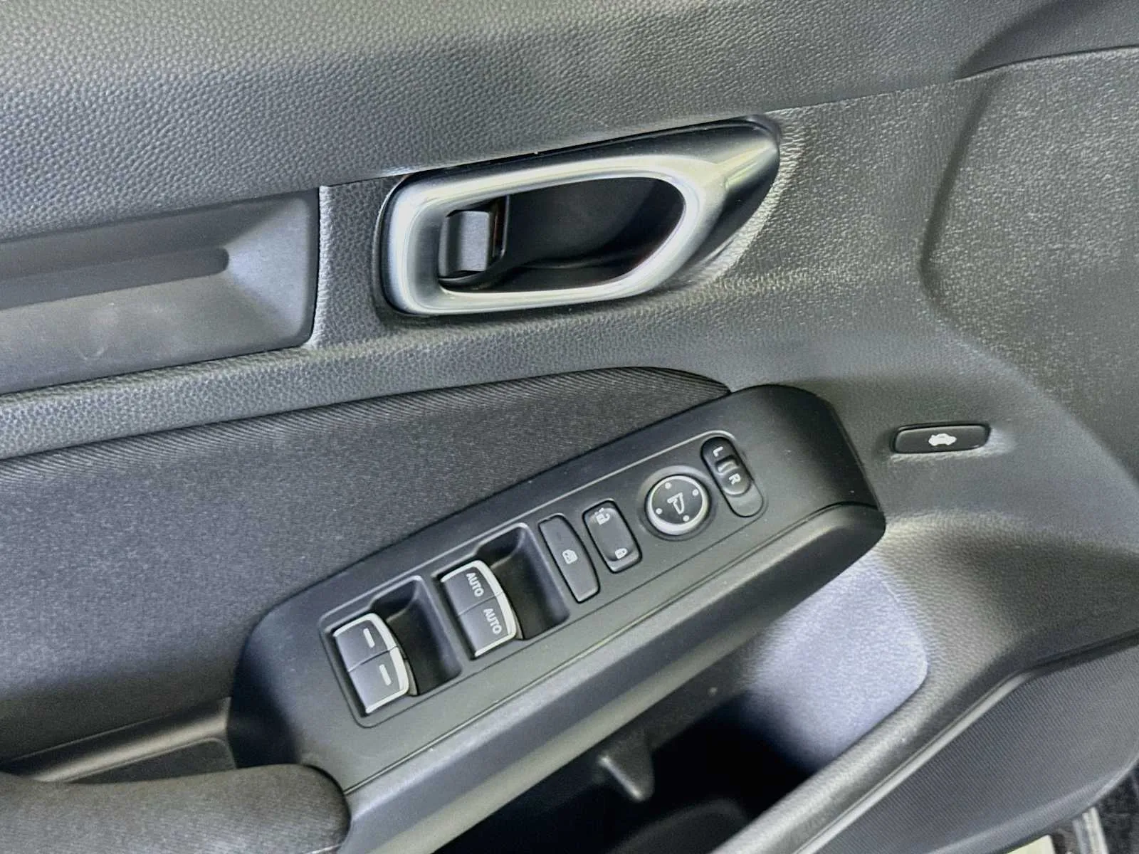 Honda Civic photo 18