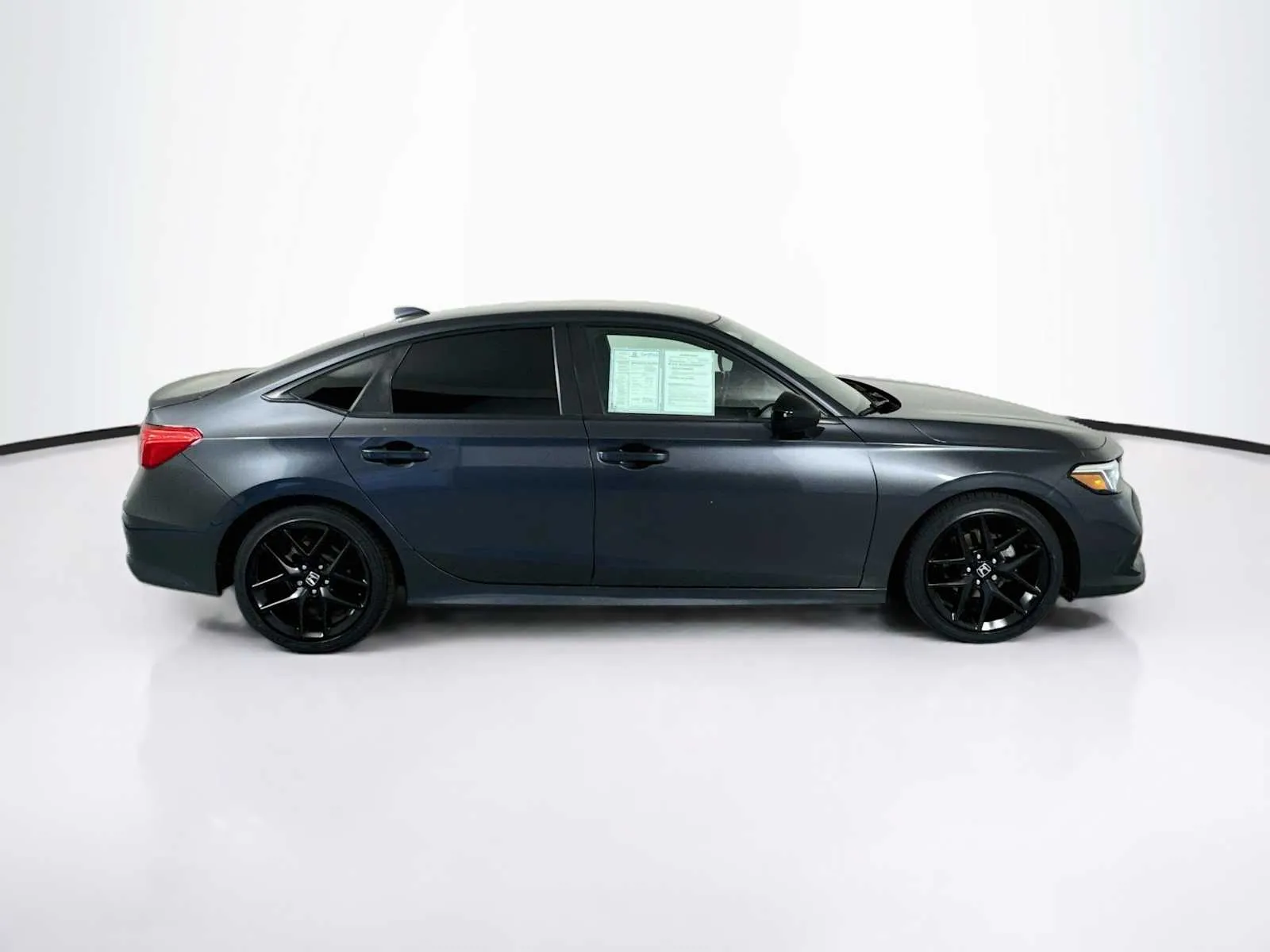 Honda Civic photo 8