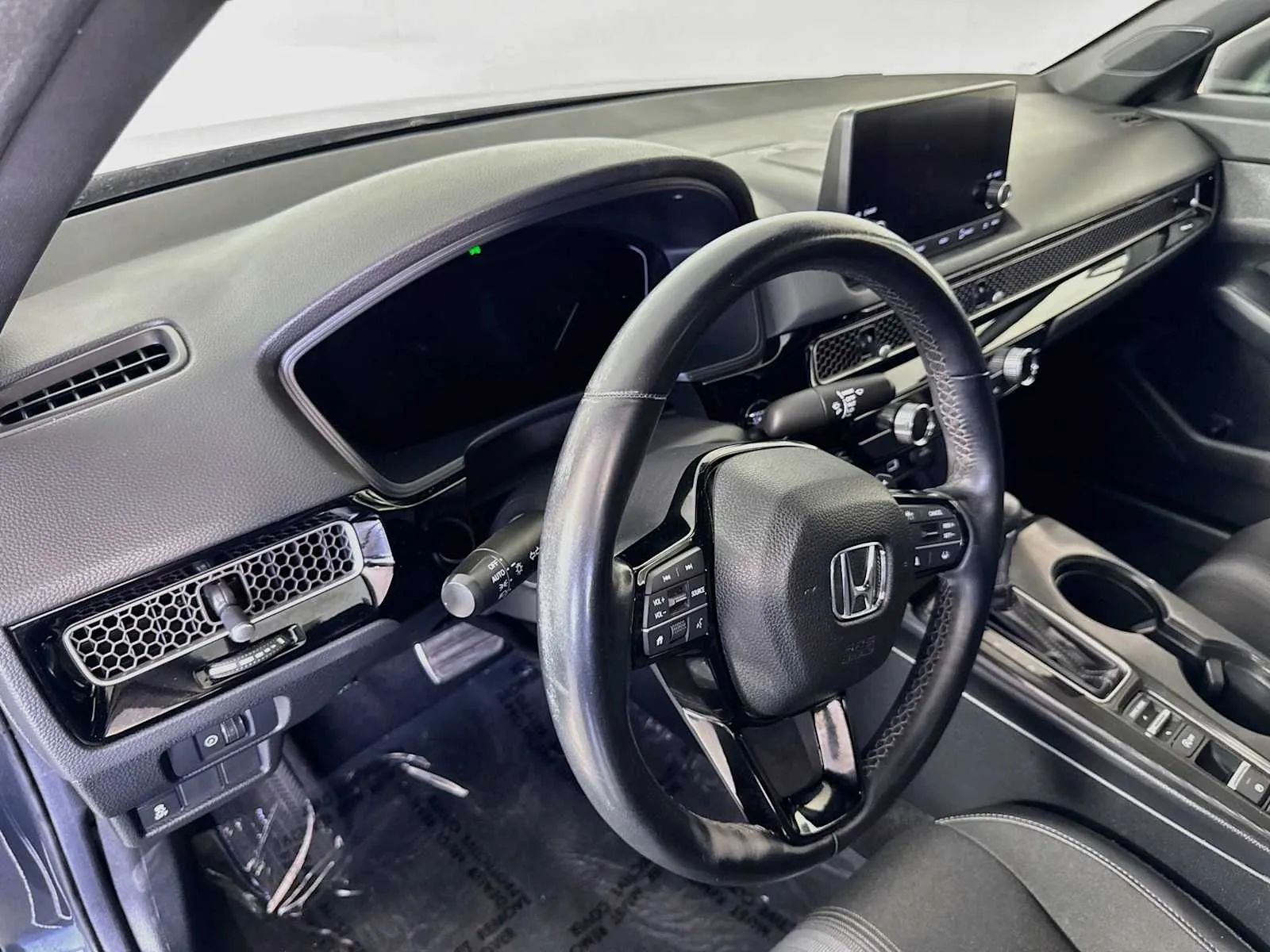 Honda Civic photo 9