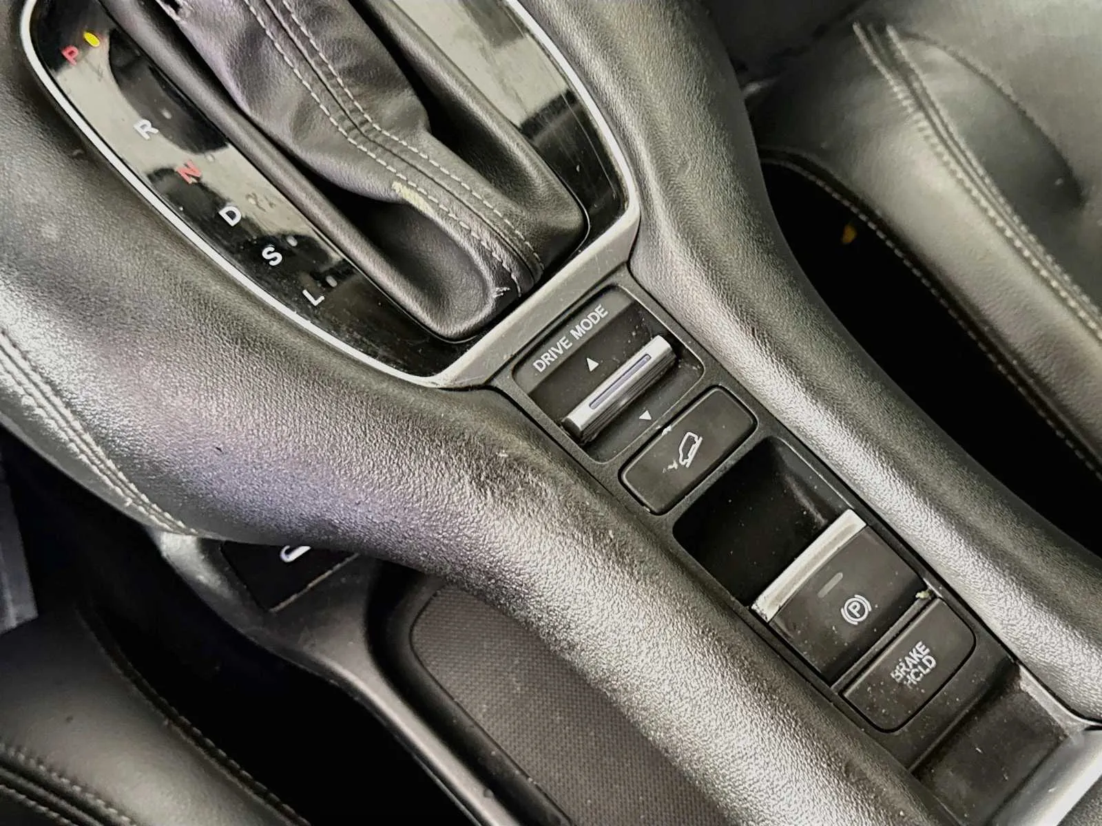 Honda HR-V photo 17