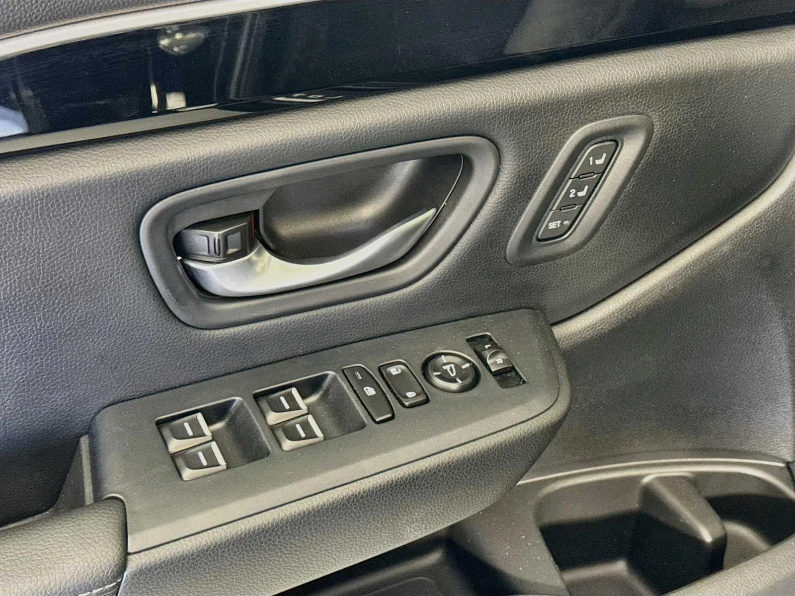 Honda Pilot photo 18