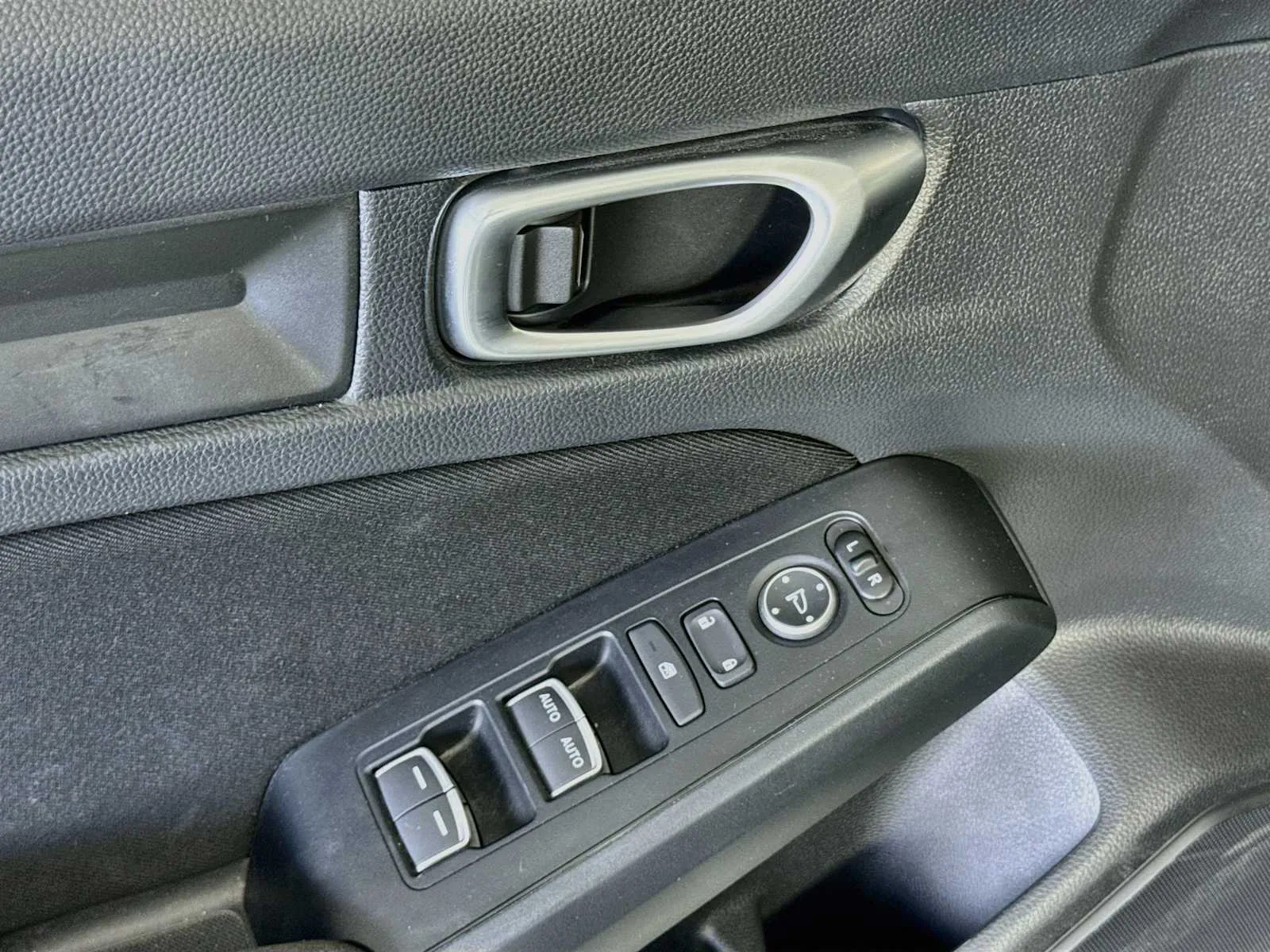 Honda Civic photo 18