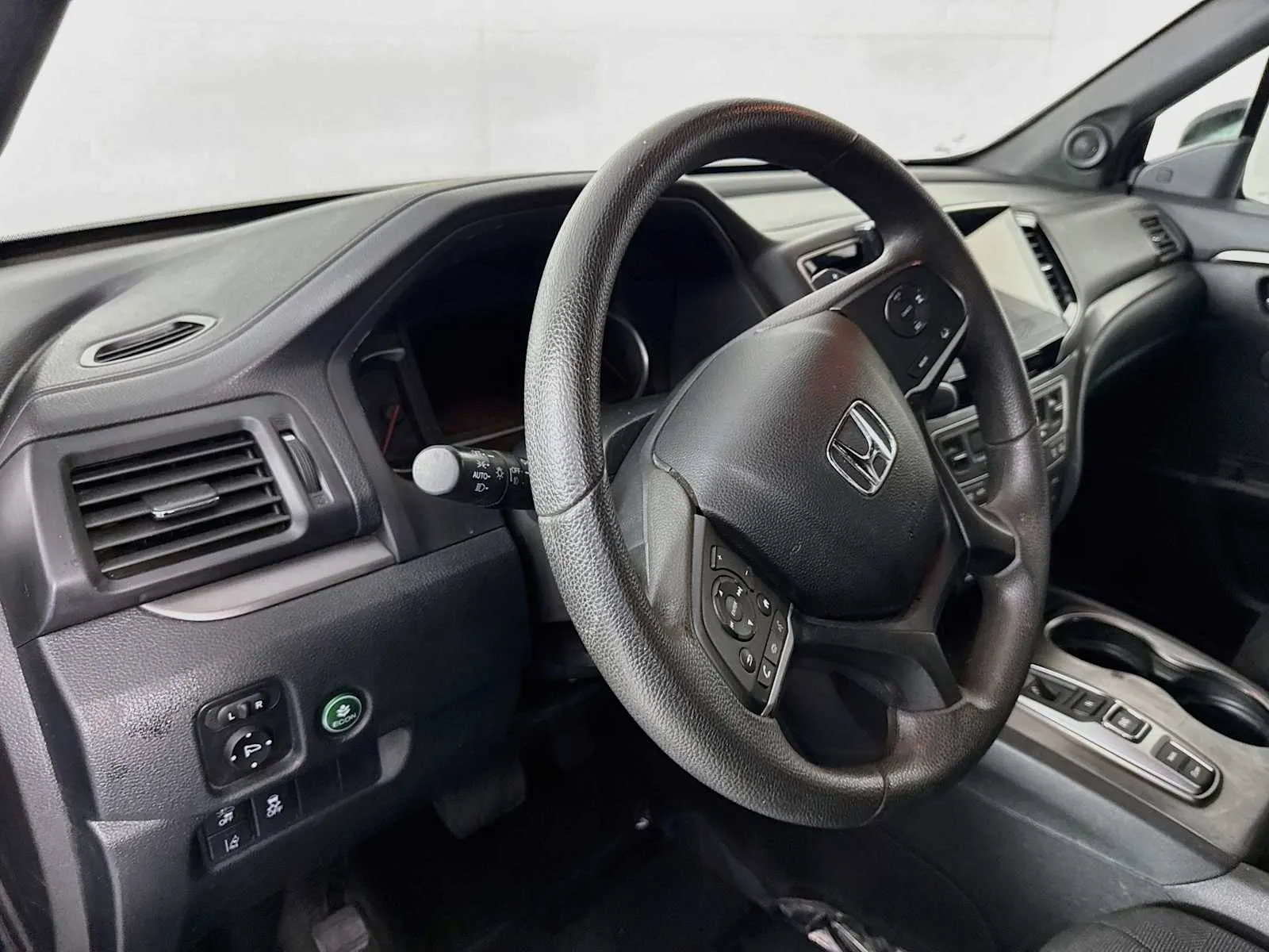 Honda Pilot photo 9