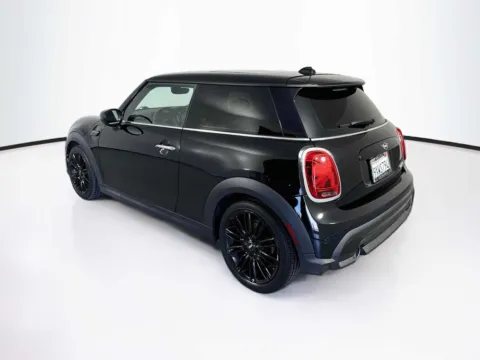 More photos of 2022 MINI Hardtop 2 Door Oxford Edition at Unicars Honda, CA