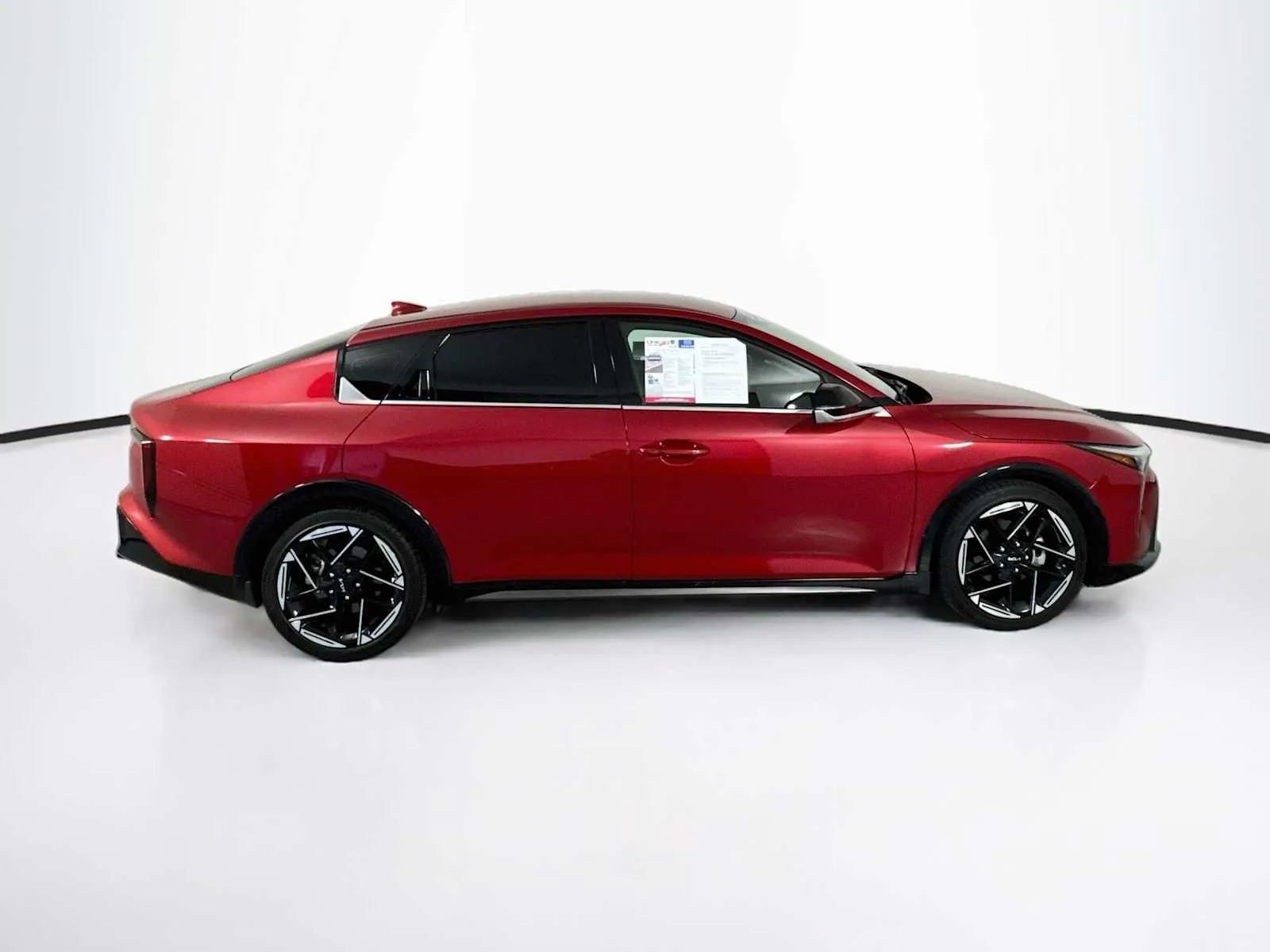Kia K4 photo 8